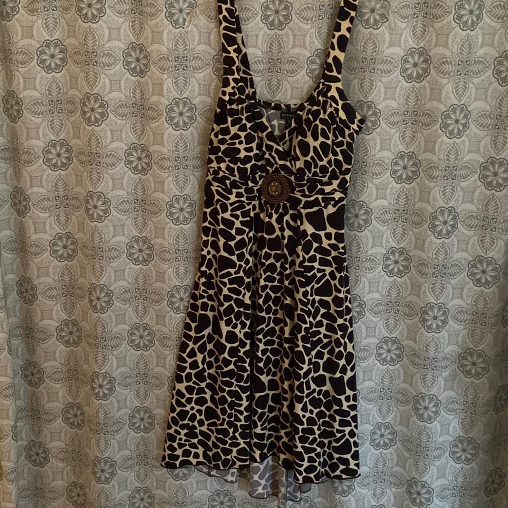 Size 12 En Focus Studio animal print dress